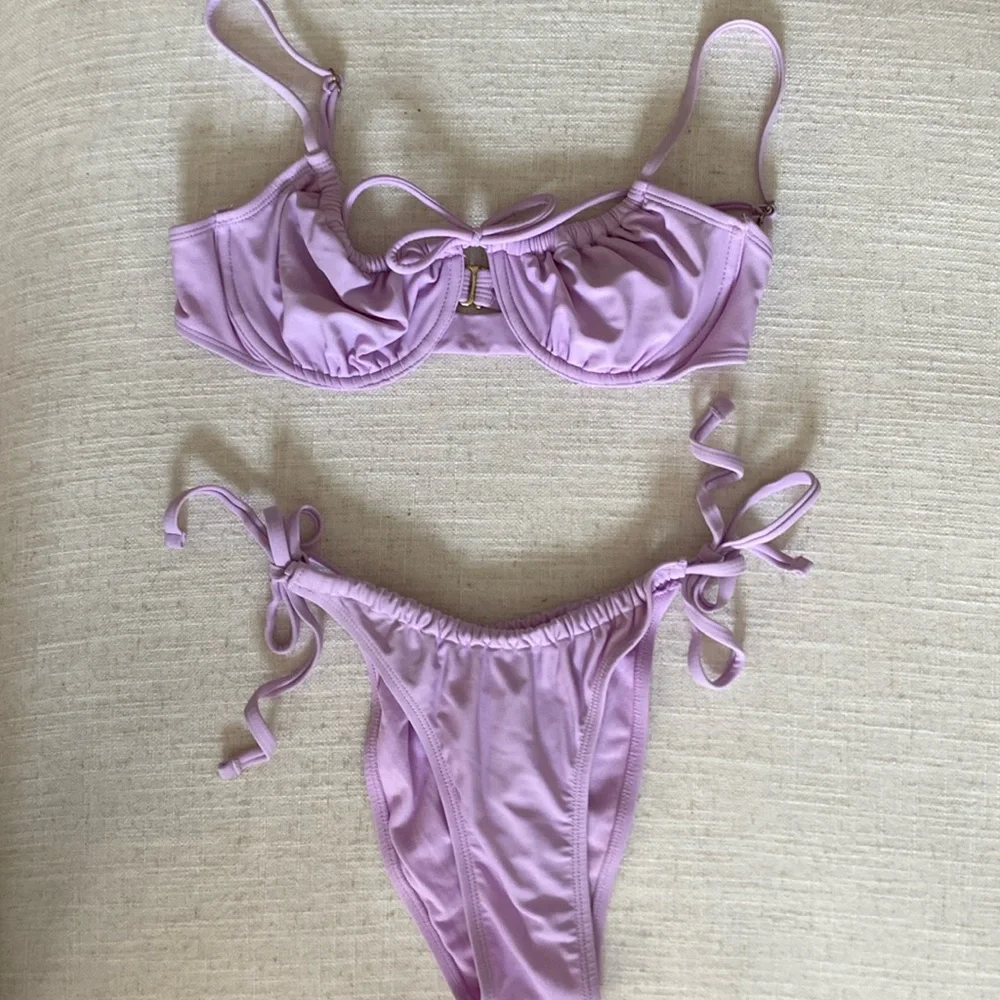 Target Bikini - Picture 1 of 1